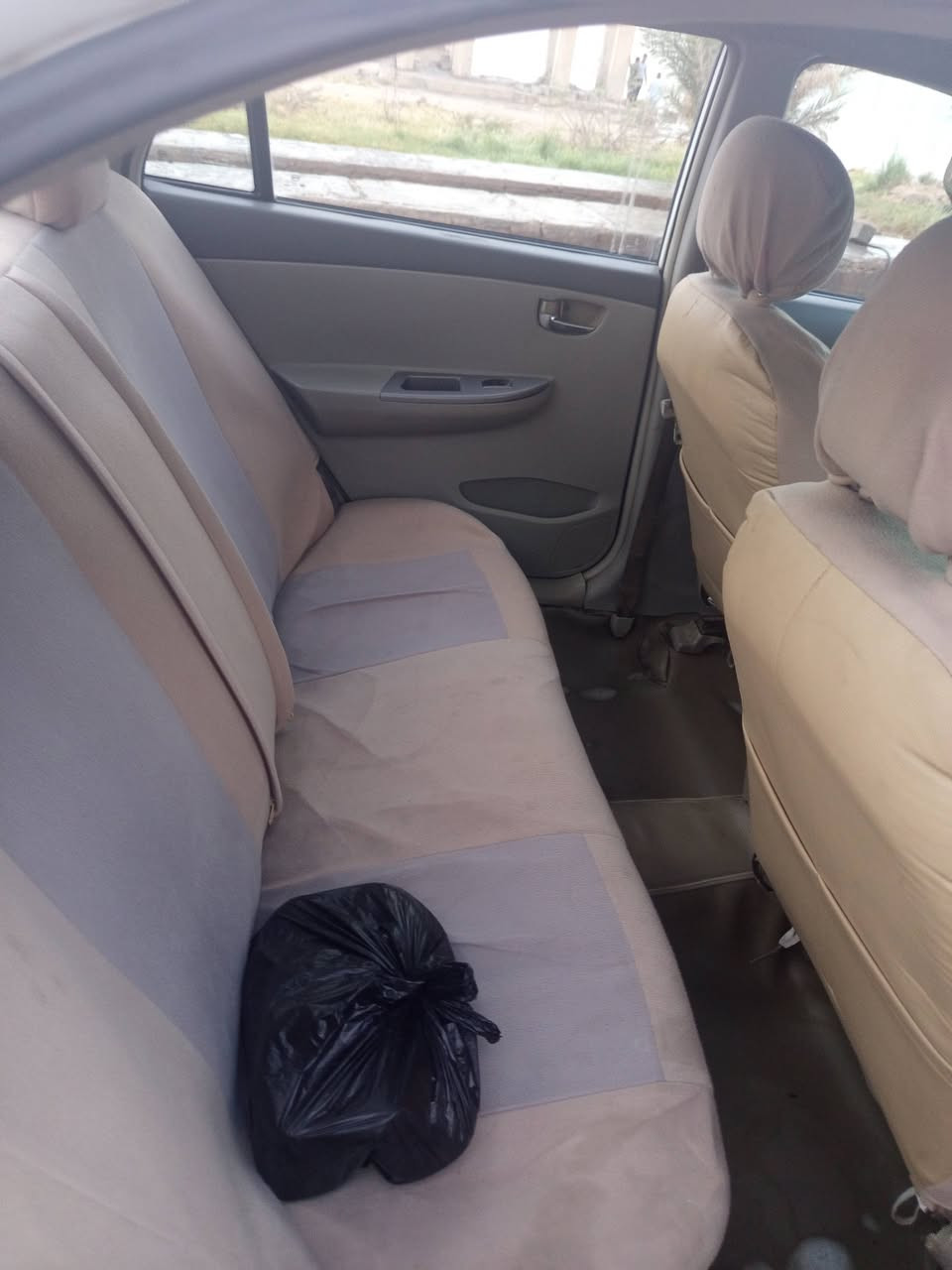 للبيع: BYD G3 موديل 2013
السيارة ماشية 100 ألف فقط، نظيفة جداً وجاهزة من كل النواحي
​بصمة تشغيل وأبواب.
​المحرك والكير والتبريد مكفولات .
الكشر سيارة​   موضح بالصور مع السونر
حدادية 75 ٠/٠
​الرقم: بغداد دولي (التحويل مباشر).
​السعر: 58 ورقة وبيها مجال
للتواصل ***********
