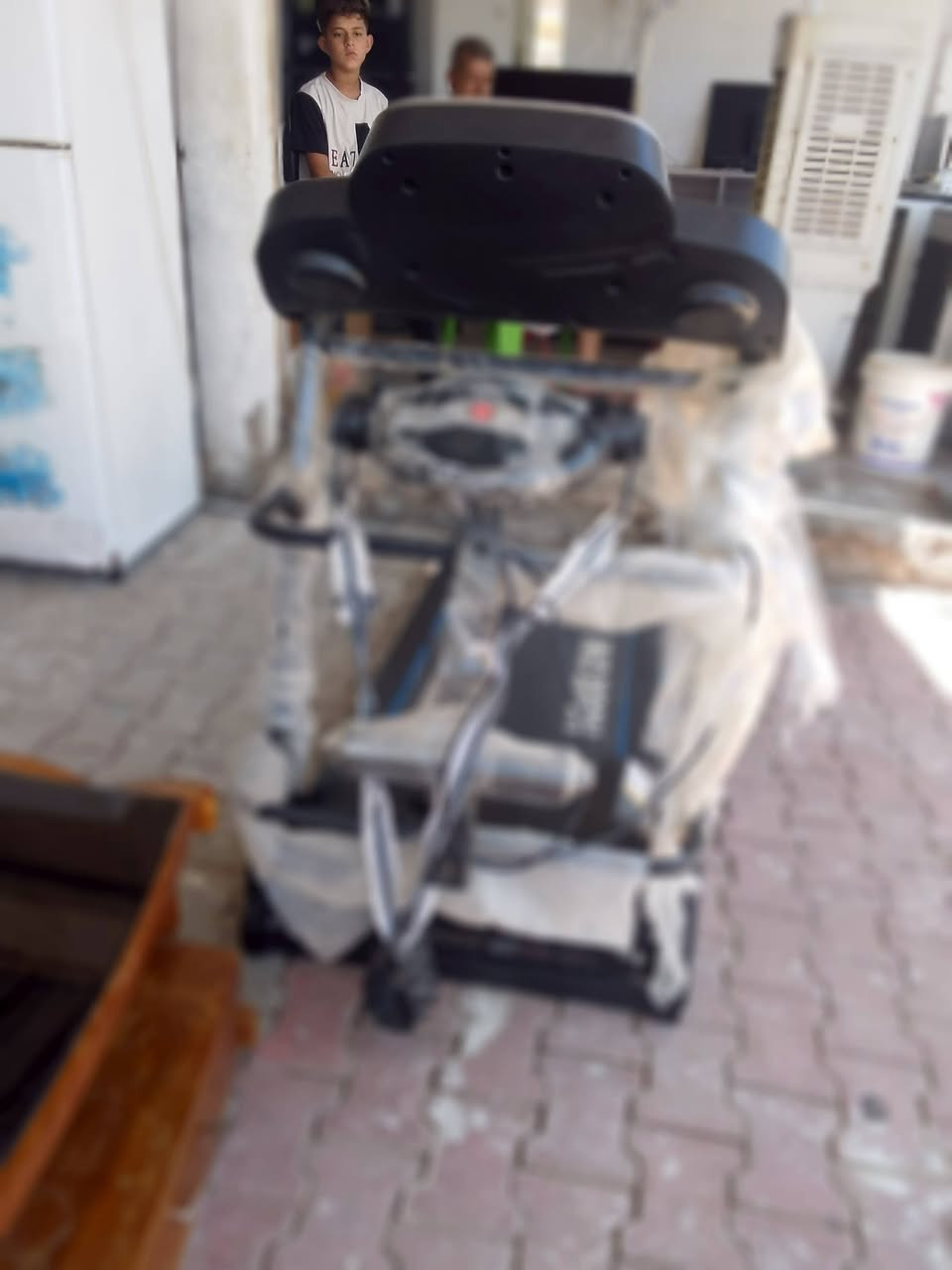 جهاز جلي مال رياضة للبيع جديد العنوان التأميم 8 شباط مجاور مول الخزرجي رقم الهاتف ***********
