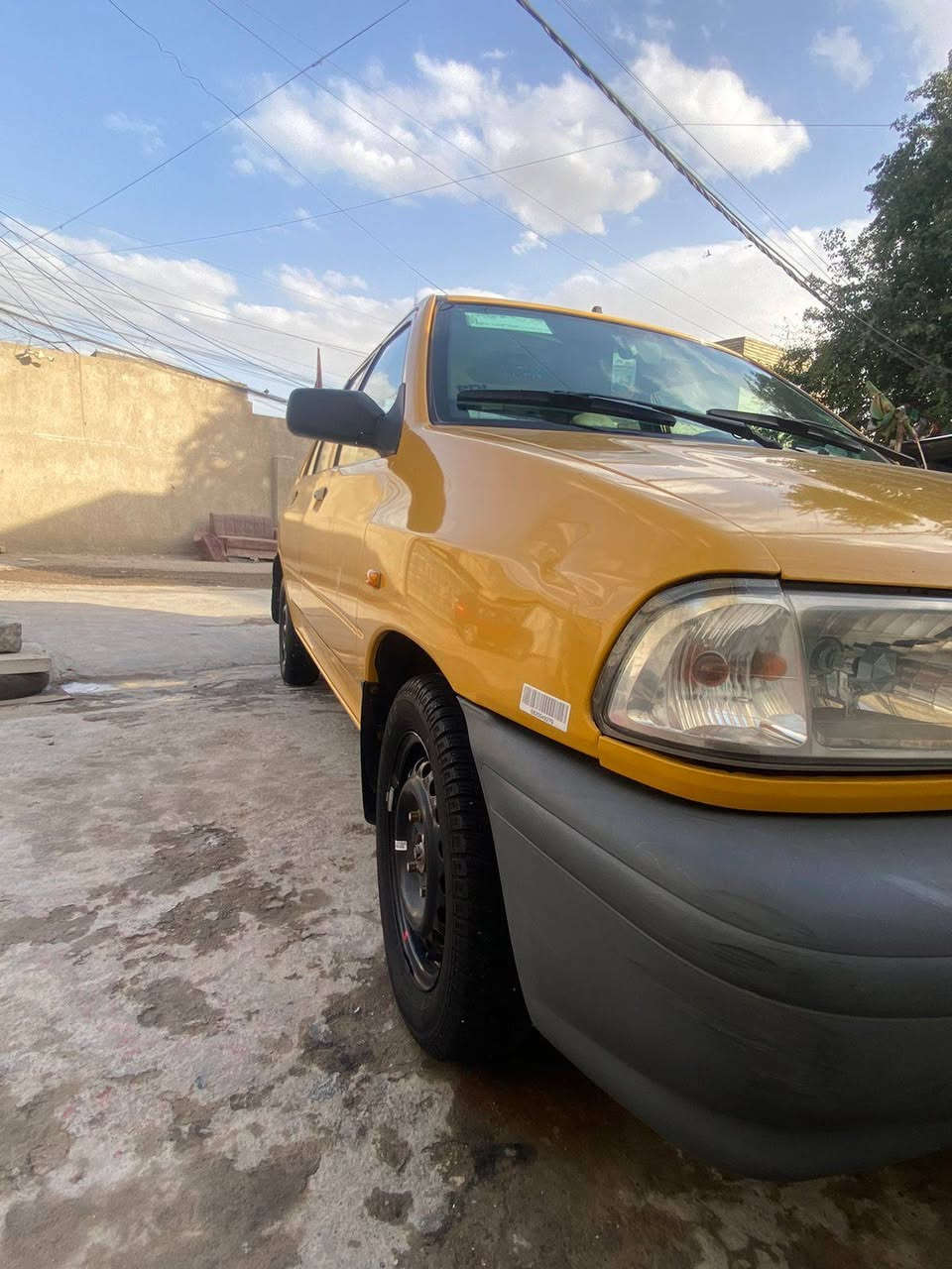 سلام عليكم سايبة موديل 2022 سيارة مكفولة ما عدا الجاملغ تكحيل خفيف سيارة زيرو  واللة العنوان بغداد المشتل السعر 62وبيهة مجال  الاستفسار ***********
