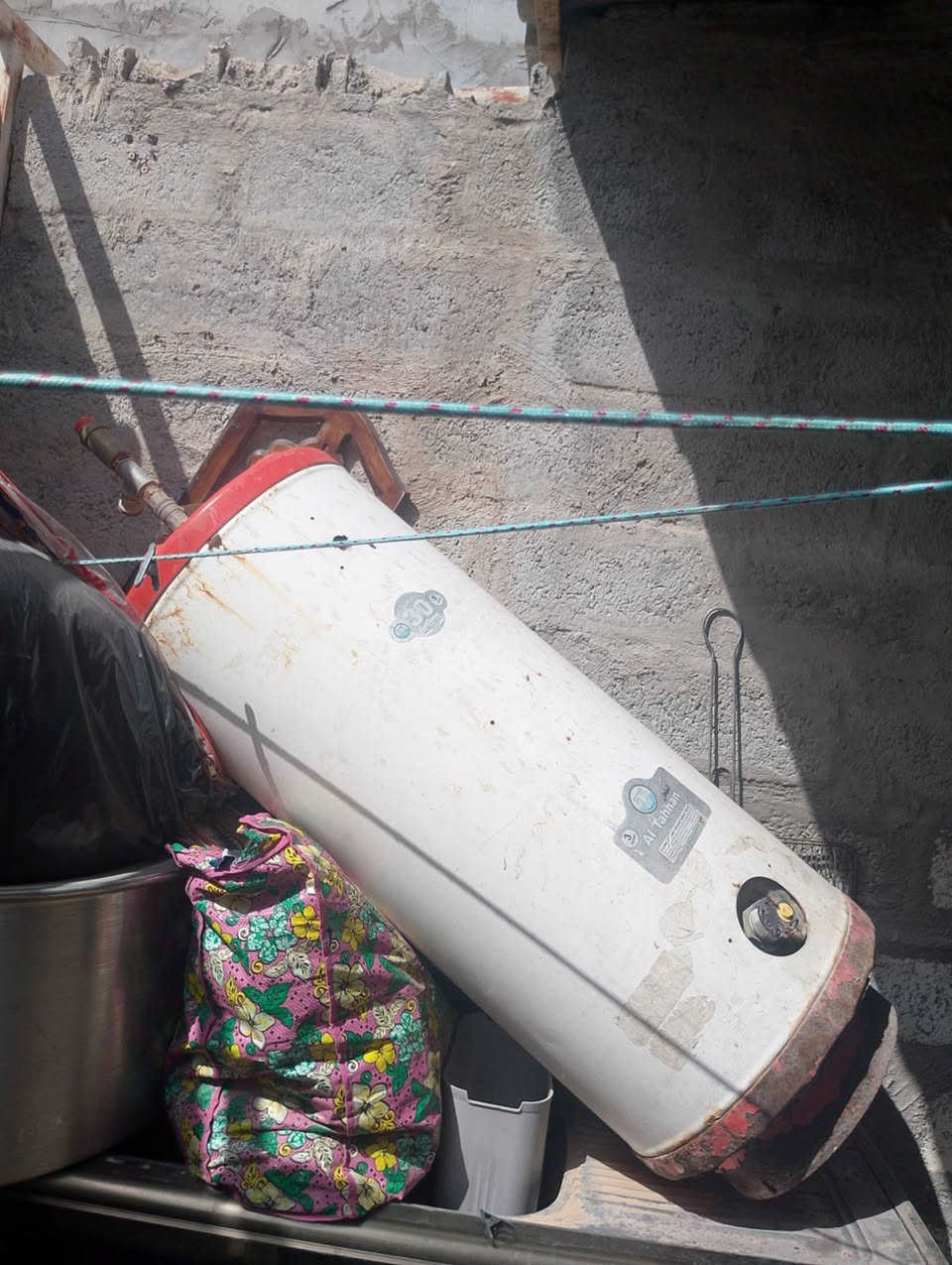 السخان 30 سنك 25
ديجي ب 250 بي مجال
تخم 125
الطباخ 60. العنوان بعقوبه الجديدة


**إذا كنت صاحب هذا الإعلان وتريد حذفه لأي سبب، رجاءا أرسل رسالة إلى الدعم الفني**