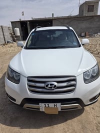 سنتافيا  للبيع موديل ٢٠١٢ الشركه العامه للسيارات محرك ٦ سلندر والباقي ...