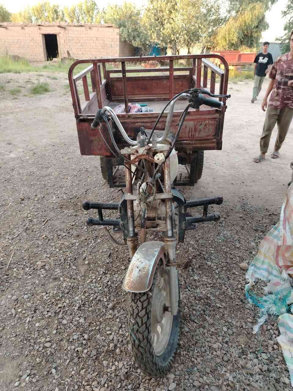 سلام عليكم  ستوته امتي ار للبيع
محرك ٢٠١٤

بيهه اكسل خارط
تخم تاير جديد

السعر 375بيهه مجال 

المكان. ديالى شهربان العباره الصدرانيه 

رقم صاحب الستوته ***********
