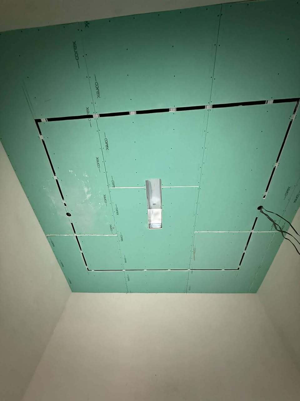 شغل درجه اولى مو بس كلام
كل ٦٠سم حديد
***********
