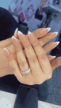 لعنوان سوق صغير شارع لطباء مقابيل عيادت أبو نايله فكتوريا ‭***********
