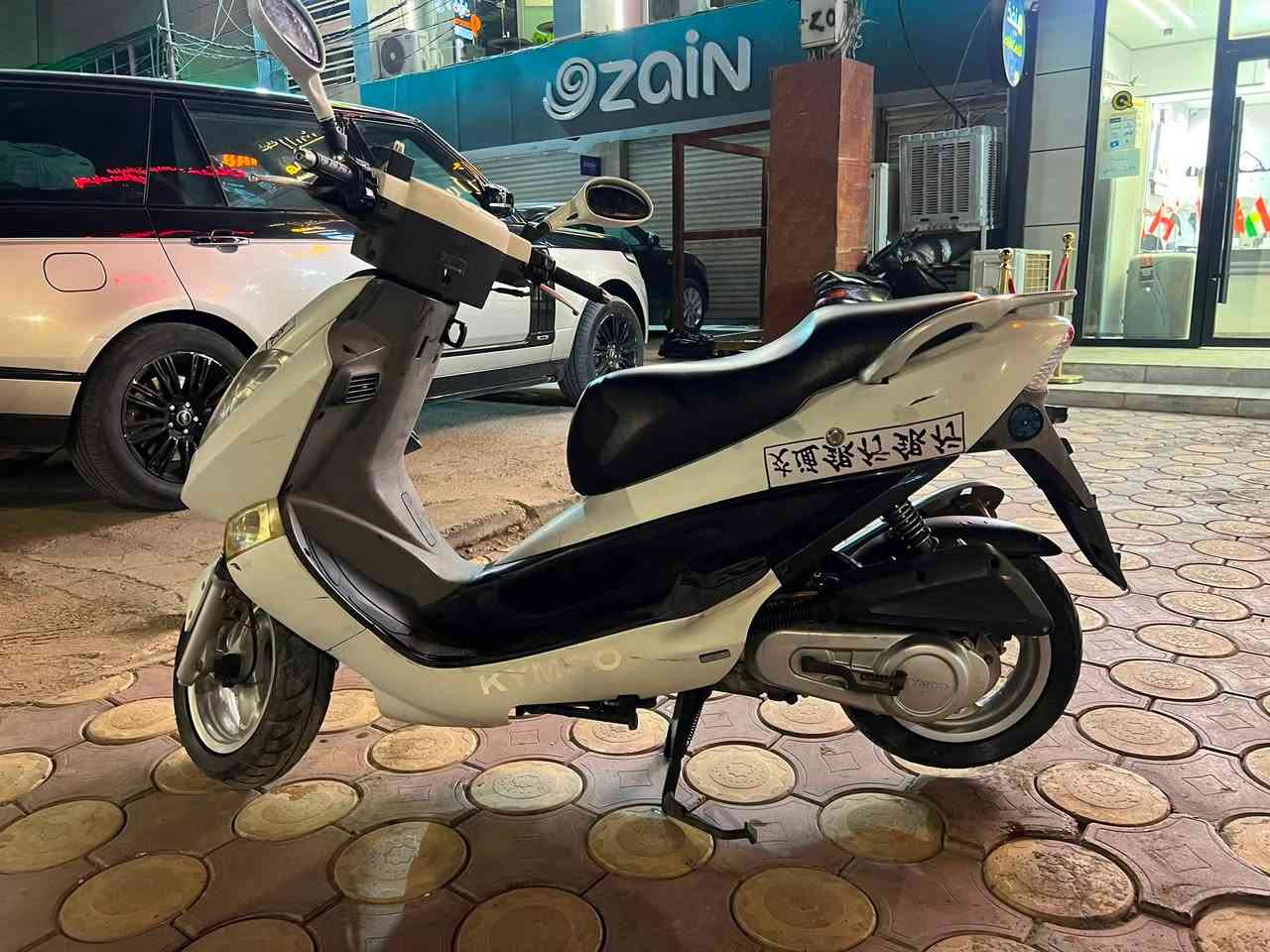 كامكو دراجه
(كفاله عامه ) نازله رمبه تجي تفحص وتروح دراجه 
اي نقص مابيها سعر 950 وبيها مجال مكانه حله مركز مدينه
***********
