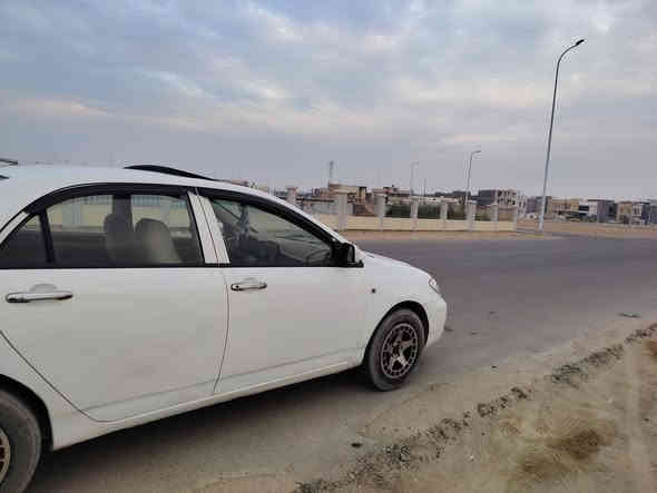 السلام عليكم مكلف بالنشر سياره 
بي وايدي موديل 2013 f3 مكينه وكير متسوبيشي لانسر بيها سياره جاهزه كير عادي مكينه تبريد كهربائيات كلها تمام 
حداده من الطول لطول كلها كورلا لايت زنون شاشه 
رقم صاحب السياره ***********
السعر 65
