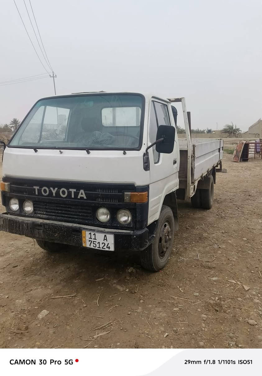 داينه موديل 1989 مكان السياره بغداد تحويل ثاني يوم سعر 50 وبيها مجال***********
