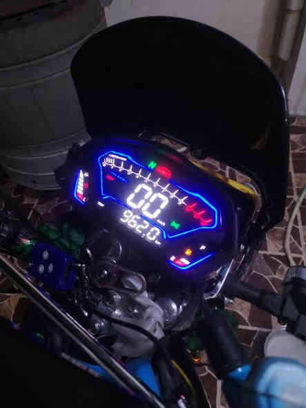 سلام عليكم دراجه سافان مديل 25 جديده وخير من الله مثل ما شوف السعر 850 بيه مجال عنوان العزيزيه دخل محدود هـ*********** او خاص
