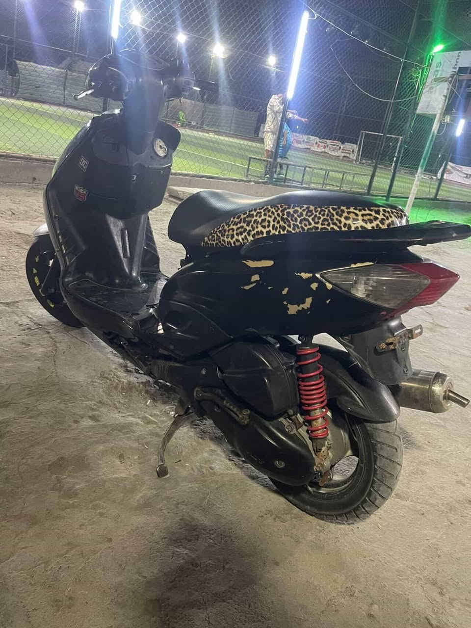 السلام عليكم دراجه سكنس نثيه 110ياباني جاهزه كله شغال سلف هندر كهربأيات عدادات كله شغال للبيع او المراوس بشي مرتب 
(الصلنصه بلاديه مو هاي البيها )
سعر خاص 
***********
