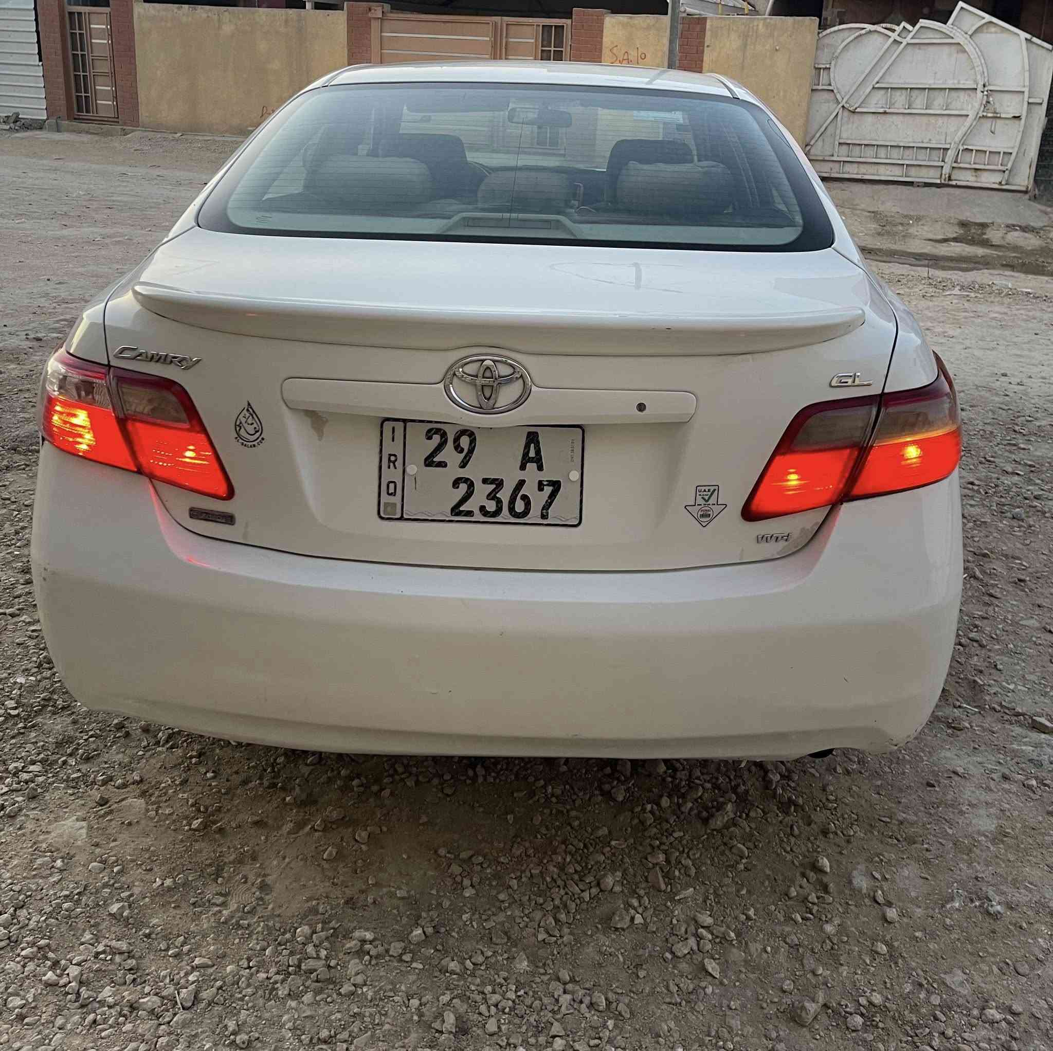 السلام عليكم
كامري ٢٠٠٧ نص فول خليجي فئه GL
بيها جاملغ امامي تبديل فقط والباقي مكفول 
مكينه وكير مكفولات
ويل افلون 
رقم واسط دولي بأسمنه  
حداديه جديده تبريدها ثلاجه تخم تاير جاهزه السياره من كلشي ع الاخير  مكانها حله 

السعر   $95 

للاستفسار 

***********
