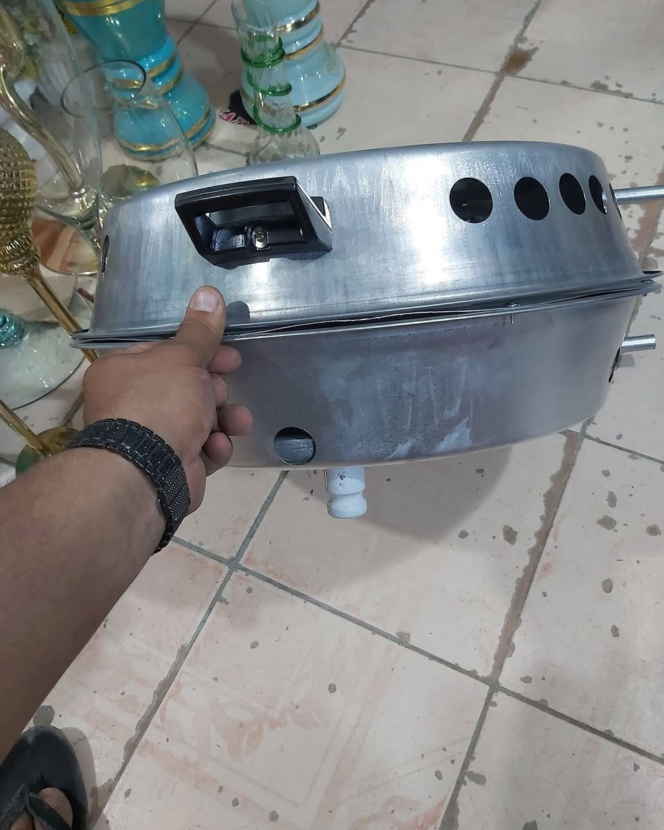 متوفر تنور غازي ارضي ب 30 فقط عين من فوك ومن جوه مع مخدة خبز هديه


**إذا كنت صاحب هذا الإعلان وتريد حذفه لأي سبب، رجاءا أرسل رسالة إلى الدعم الفني**