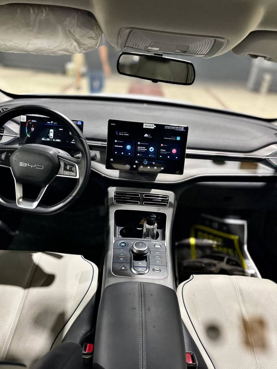 💥BYD 2025💥
للبيع او مراوس دستروير

كير ماوس 

شاشة كبيرة 12 انج قلاب

حساسات خلفية

داخل ابيض 

شباك كروم 

ويل كب 

دخول ذكي 

اشاير مري 

رقم بابل

ماشية ٩٠٠٠ الف 

رقم ***********
السعر ١٢٥ وبي مجال بسيط
