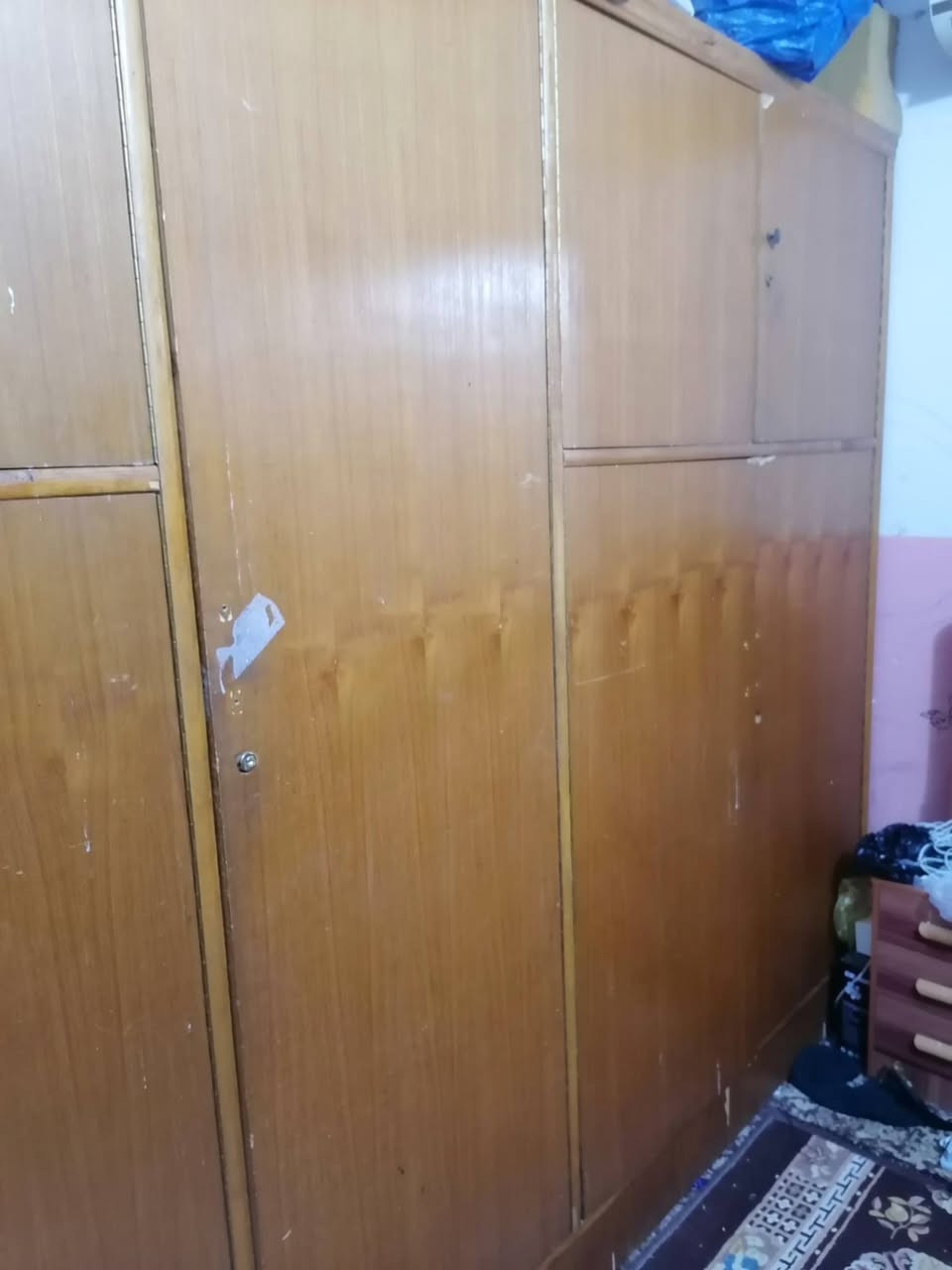 طاوله طعام الازرگ ب200
والرصاصي ب160
كنتور 4 بيبان ب15
وكنتور 5 بيبان طوابق ب200


**إذا كنت صاحب هذا الإعلان وتريد حذفه لأي سبب، رجاءا أرسل رسالة إلى الدعم الفني**