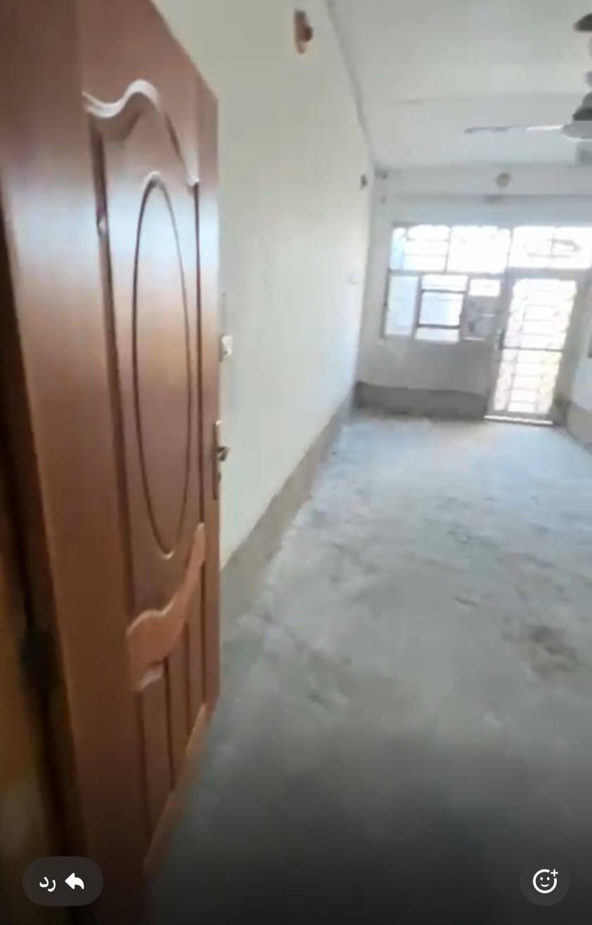 دار 🏠 للإيجار  المساحة ١٠٠ متر يحتوي على غرفة وصاله  وااستقبال ومطبخ وحمام داخلي وحمام خارجي وهو يقع على شارع مميز كوفه حي الشعراء مقابيل المركز الصحي شارع اعدادية الزاكيات السعر لايجاره 350


**إذا كنت صاحب هذا الإعلان وتريد حذفه لأي سبب، رجاءا أرسل رسالة إلى الدعم الفني**