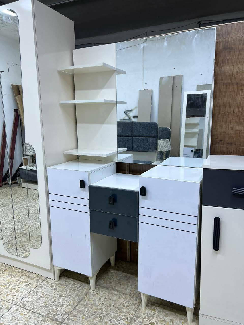 غرفة تركية كولش حلوة 
نضافة 90 بالمية اي ضرر مابيها 
شد ونقل داخل بغداد مجاني 
#تركي #بيع #شراء #مودرن


**إذا كنت صاحب هذا الإعلان وتريد حذفه لأي سبب، رجاءا أرسل رسالة إلى الدعم الفني**
