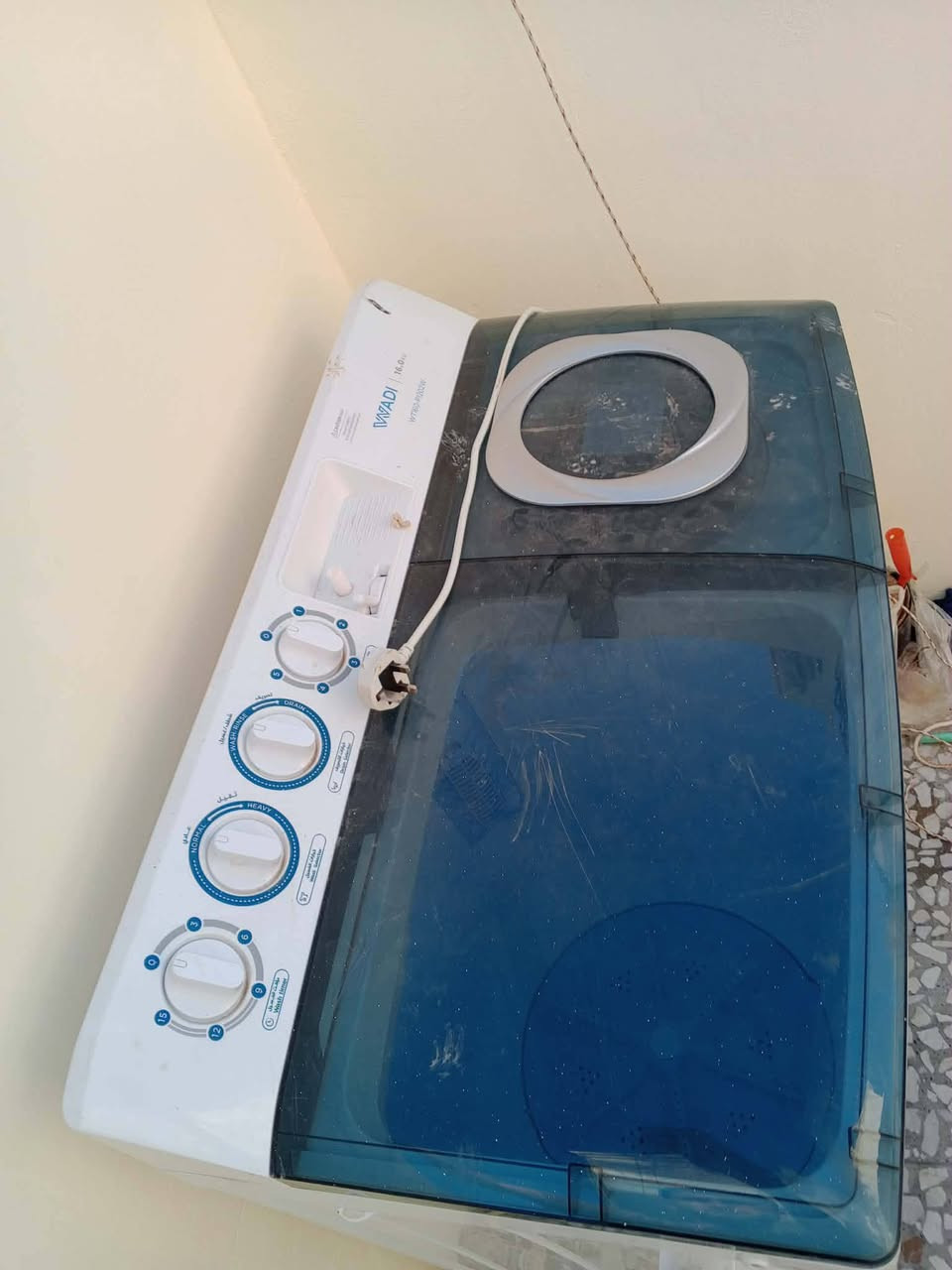 سلام عليكم غساله الوادي
حجم 16كيلو استخدام اسبوع واحد السعر 250الف  ***********
