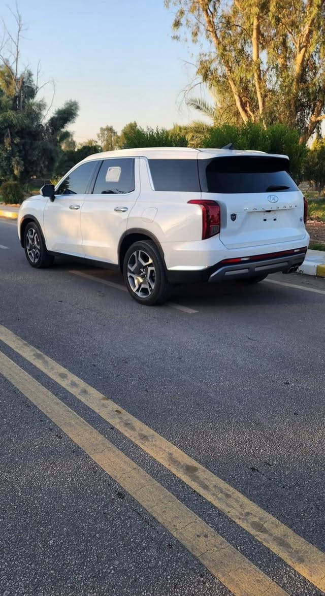 هونداي بلسايد مواصفات لمتد 2024رقم بصره ماشيه 35 الف كليومتر للبيع بسعر منااااسب جدآ  جدآ بيع مستعجل 
***********
