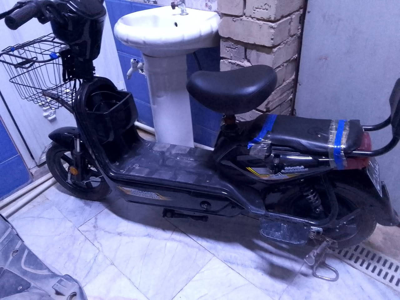 السلام وعليكم دراجه حجي 14 لدراجه بعدهه جديده لسعر 300 وبيهه مجال لطيبين لمكان بغداد


**إذا كنت صاحب هذا الإعلان وتريد حذفه لأي سبب، رجاءا أرسل رسالة إلى الدعم الفني**