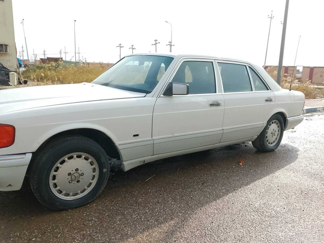 سلام عليكم مارسيدس  جامبو باب طويل البيع سعر 60ورقه وبيه مجال الطيبين مديل 91محرك بلادي سياره وكفه سنه محلاضه سياره اخله من صور بل حقيقه تخم تأيرات جدد امامي وخلفي حداديه 75٪نضافه محرك بس عنكبوت الله شاهد عليه ضمان مكينه وكير تحويل عل بصمه شرط سياره طلفيه عله وضعيته ابيعه سياره متروكه بس انطيك ضمان بل مكينه وكير فتحه عاطله داخل 60٪نضافه بس سياره خير من الله ملاحضه اغره المنشور زين وكلب بل صور زين ياله تخابرني رجا الي مو شراي لا يتعبني وياه ولا يكسر بحلال العالم اكو بل سوك هوايه ما متواجد عل فيسبوك هاذه رقم الهاتف *********** مكان سياره كركوك
