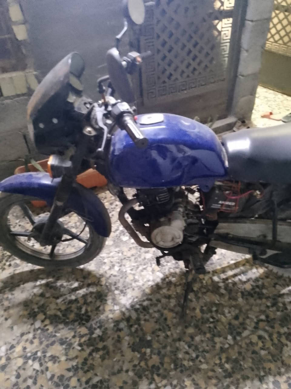 بوكسر موديل 2020 متروكه شغاله نكره سلف مكان بغداد قيم واخذ ***********
