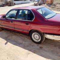 للبيع بي ام حجم 735 للستفيار على هذا الرقم 07712401915