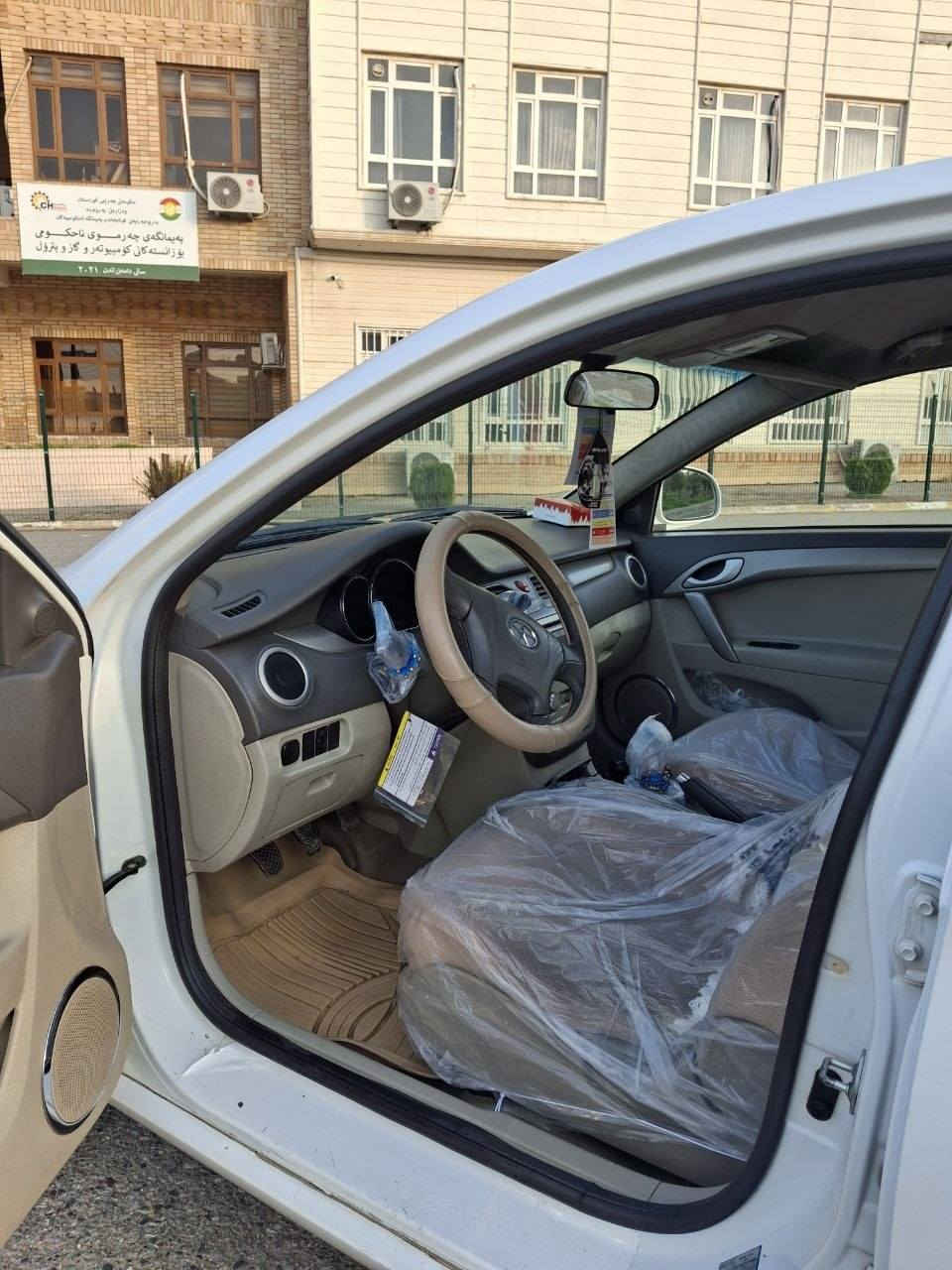 جاک مۆدێل 2012 مه کینه زنجیر گێڕ عادی گیڕو مه کینه ی نه کراوه ته وه به شه رت 10 فیته ر چوار تایه ی تازه ی له سه ر 140 هه زاری حه قیقی ڕۆشتوه به شه رت ٣ ده ستی کێردوه له شه ریکه وه سه نه وی تا 2028 تازه یه ڕه قه می تازه یه پینج ڕه قه میکه ی جوانی له گه ڵه دوو په نجه کارتی هه یه له گه ل ده رگای دوای سه کن قوپاوه جاک نه کراوه له ره سمکان دیاره سعری 70 گه ڵا معامه له که م *********** السليمانية, العراق
