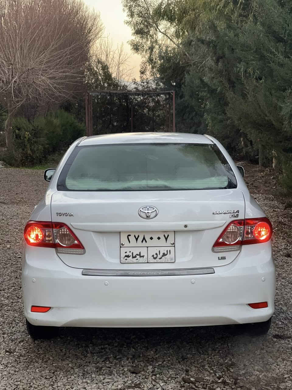 سەرەتا بەناوی خوا
تۆیۆتا کرۆلا 
مۆدیل 2013
مەکینە بچووک
سپی بەفری 
یەک چەمەلەخی پێشەوەی بۆیاخە بێ ناوگرتن
رۆن و بانسی تازە گۆڕدراوە
چوار تایەی لۆکی لەژێرە
نمونەیە لەجوانی و پاک ماوەتەوە
گێرومەکینەی بەشەرت برغوی بانەدراوە
تەحویل و غرامە بەشەرت 
سۆنەریم داناوە
سعری ۱۳۲ مەجال
٠۷۷٠۱۲۹۲۱٦۹
