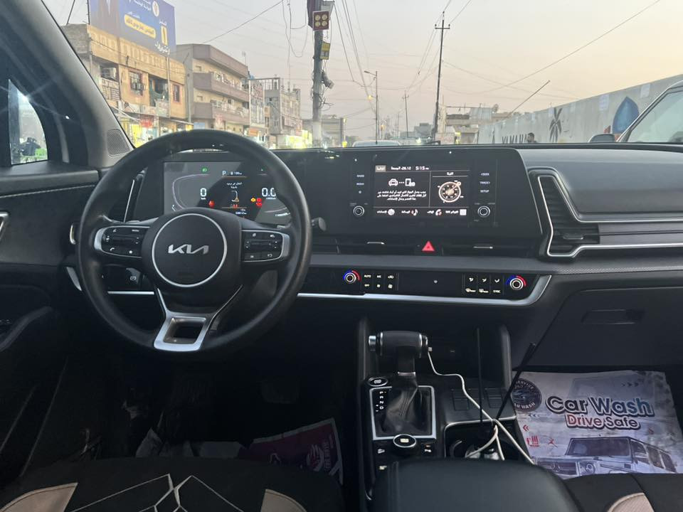 كيا سبورتج موديل 2023
موصفات نص فول 

بصمة

تشغيل عن بعد

نقطة عمياء

حساسات خلفية 

كاميرة خلفية

تحكم ستيرن جهتين 

السيارة بيها حالوب بالقمارة ممبين فقط بالسونار وبيها بارد بالباب الخلفي عكس السايق باقي كله مكفول

كير ومكينه مكفوله

السيارة ماشية 60 الف

السعر 205 وبيها مجال بسيط

للاستفسار ‭0776 236 5851‬
