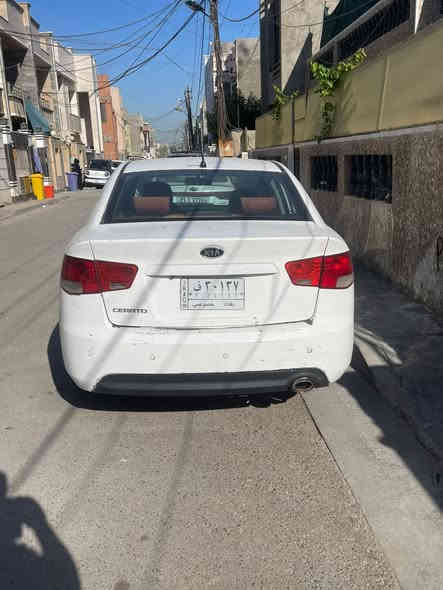 سيراتو 11 خليجي  بيها 4 قطع أبيع حزام السياره ماناقصها شي مكانها بغداد 90 وبيها مجال***********
