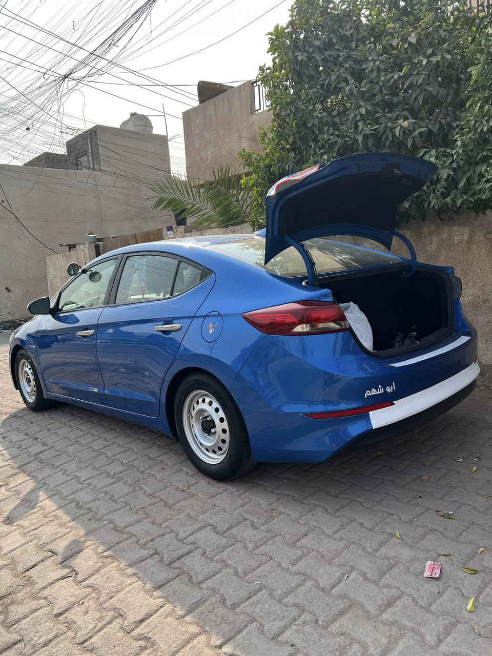 سلام عليكم. الانتره موديل 18. بغداد باسمي. ماشيه 84  🫰. سياره حلوه. واني مرتب بيها. سياره حادثها ناشره.  وهنا بل عراق قطعتين مصبوغه بيها تمام. مكاني بغداد. الشعب. 🫰. تجي وشوف بعينك.   السعر. 122 وبيها مجال وهاذه رقمي ***********
