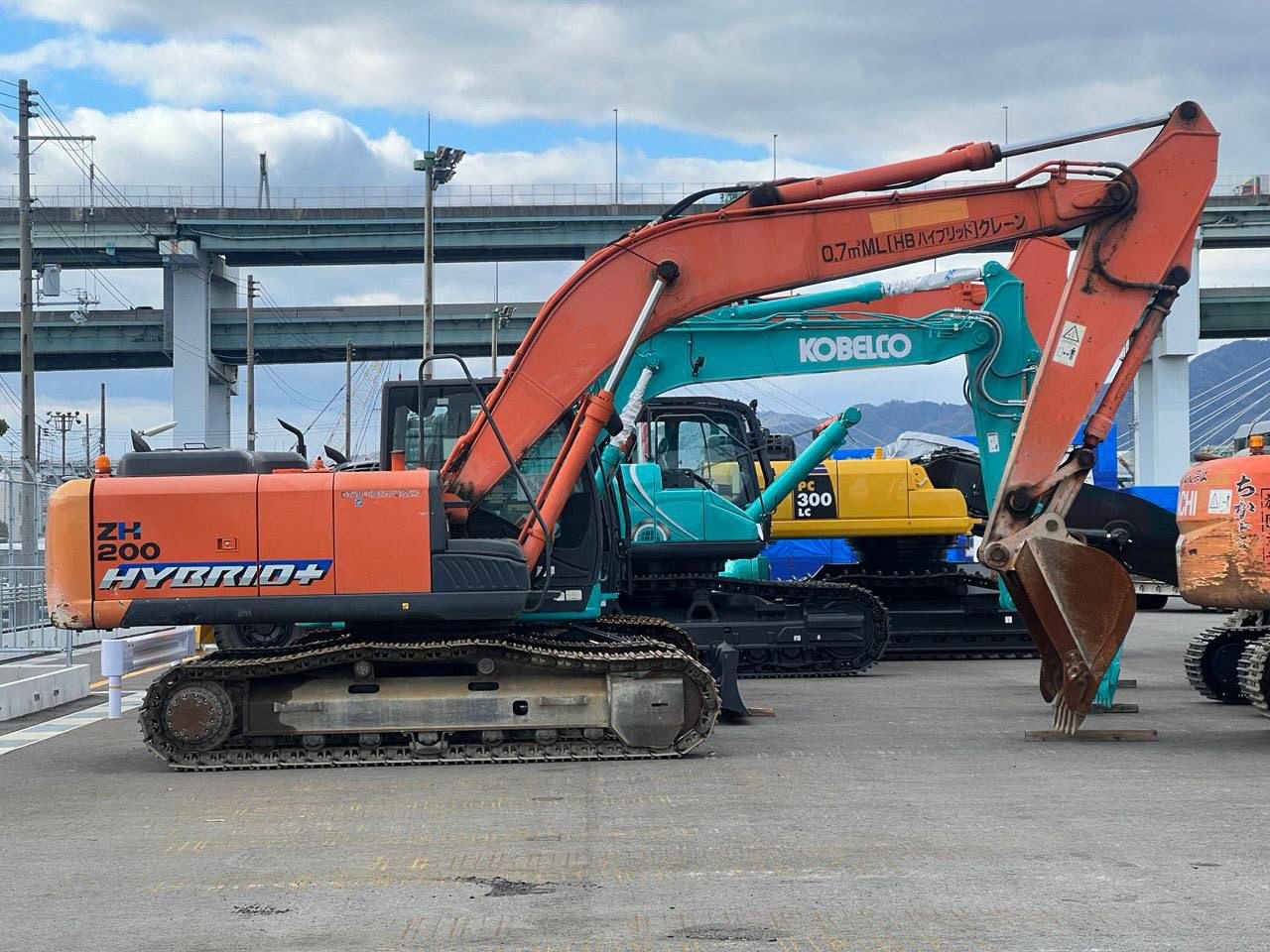 جاري الشحن من اليابان الى العراق 🇮🇶 

مده الوصوال 30يوم بسعار جيده جداً 
شركه صالح جليل حمود الخيكاني
سجاد صالح- ***********
