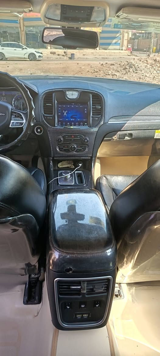 اوباما فول موديل 17 اصل ورقم بغداد للبيع مكاني ميسان *********** سياره كامله مكمله سعر 210 وبي مجال عمارة, ميسان
