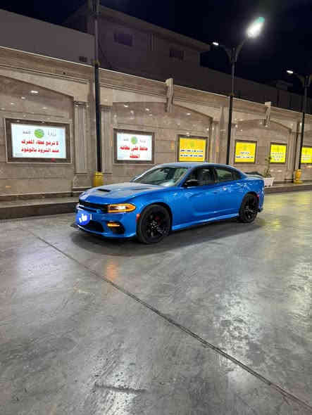 سلام عليكم من رخصه لادمن سياره جارجر موديل 2023للبيع  لون  بحري مميز حادثهه بس دعاميه كدامك صورها وماشيه 16 مواصفات نص فول كشن كهرباء شاشه جبير كشنات ستيرن داتفه  وبيهه كزوز قوي وسياره محدث بيه البنيد ودعاميه وقراض عندي موجودات وياها  تخم تاير جديد رقم  بغداد باسمي  تحويل ثاني يوم سياره اني مستورتها عل ايدي  وصارف  عليهه هواي جديد بعدها مكينه 6سلندر  ***********
سعر 280
