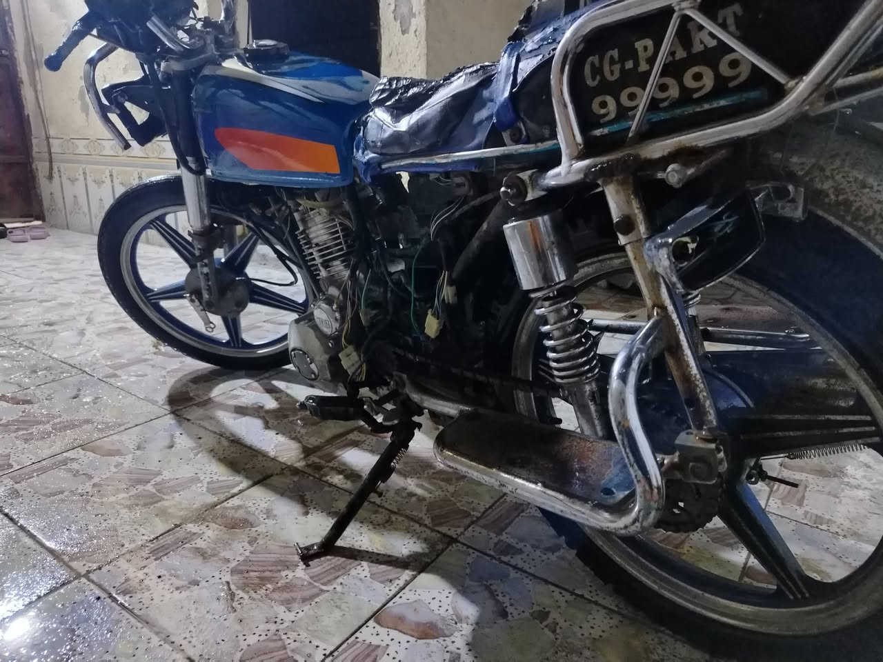 سلام عليكم دراجه بارت البيع كلك سعرهه300مكاني ناصريه مركز خلف المستشفى التركي ***********
