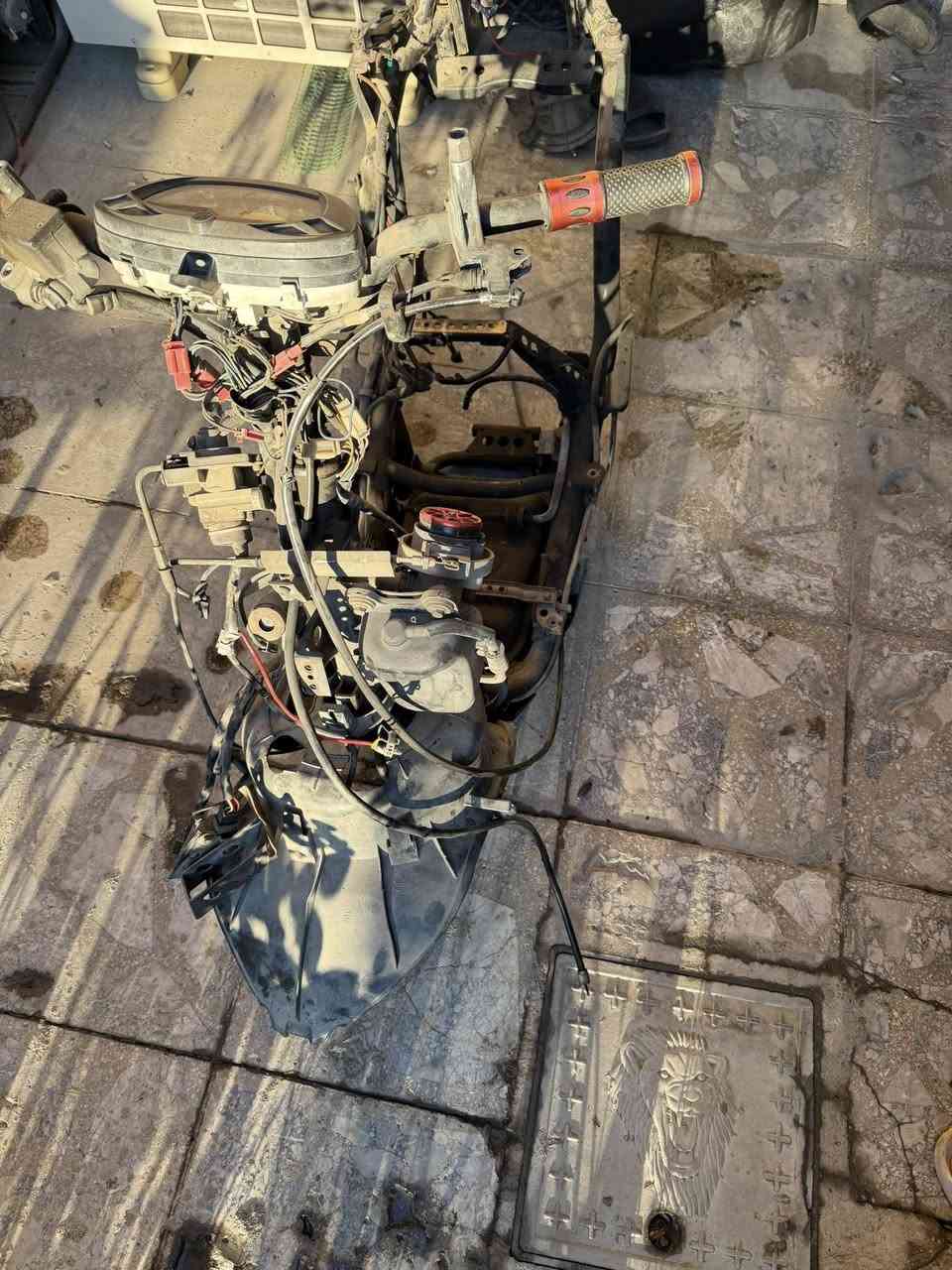 السلام عليكم شباب شاصي ماكس ثعلب هوه والضفيره نضافه ١٠٠٪؜ ١٠٠ كلهه شغاله وفيش مكاني بغداد العطيفيه ***********
