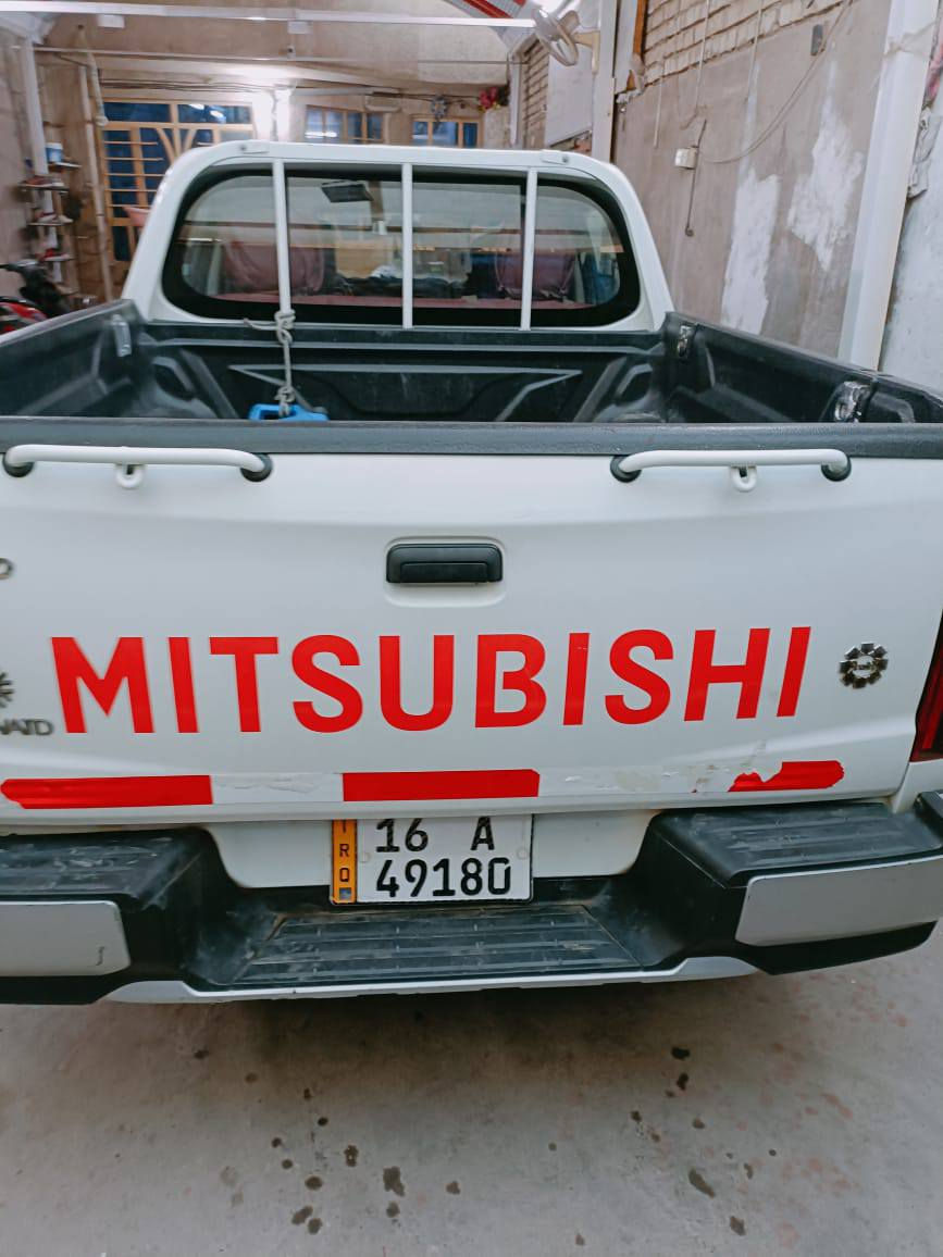 سلام عليكم سياره مستبوشي البيع المديل 2022ماشيه 50الف مبدل بنيد وجاملق وكاله فقط العنون بغداد السعر 155وبيه مجال  الهاتف ***********
