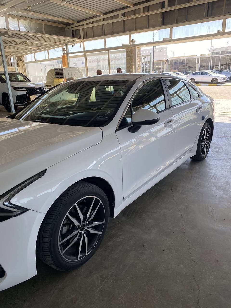 السلام عليكم
كيا K5 موديل 2022 GTLINE رقم اربيل  

المواصفات :  بصمة / تشغيل عن بعد / داخل اسود / كرسي كهرباء / شحن وايرليس / رادارات امامية / رادارات جانبية / اوتو بريك / LED امامي وخلفي / شاشة كبيرة / ويل كب gtline / هندبريك دكمة  / مود درايف / مكينة ١٦٠٠ تيربو / حساسات / دبل صالنصة / وبيهه بعد مواصفات اخرى 

مكاني كوت السعر 145$ مراوس حسب القناعه 

للتواصل والاستفسار. ***********/***********
