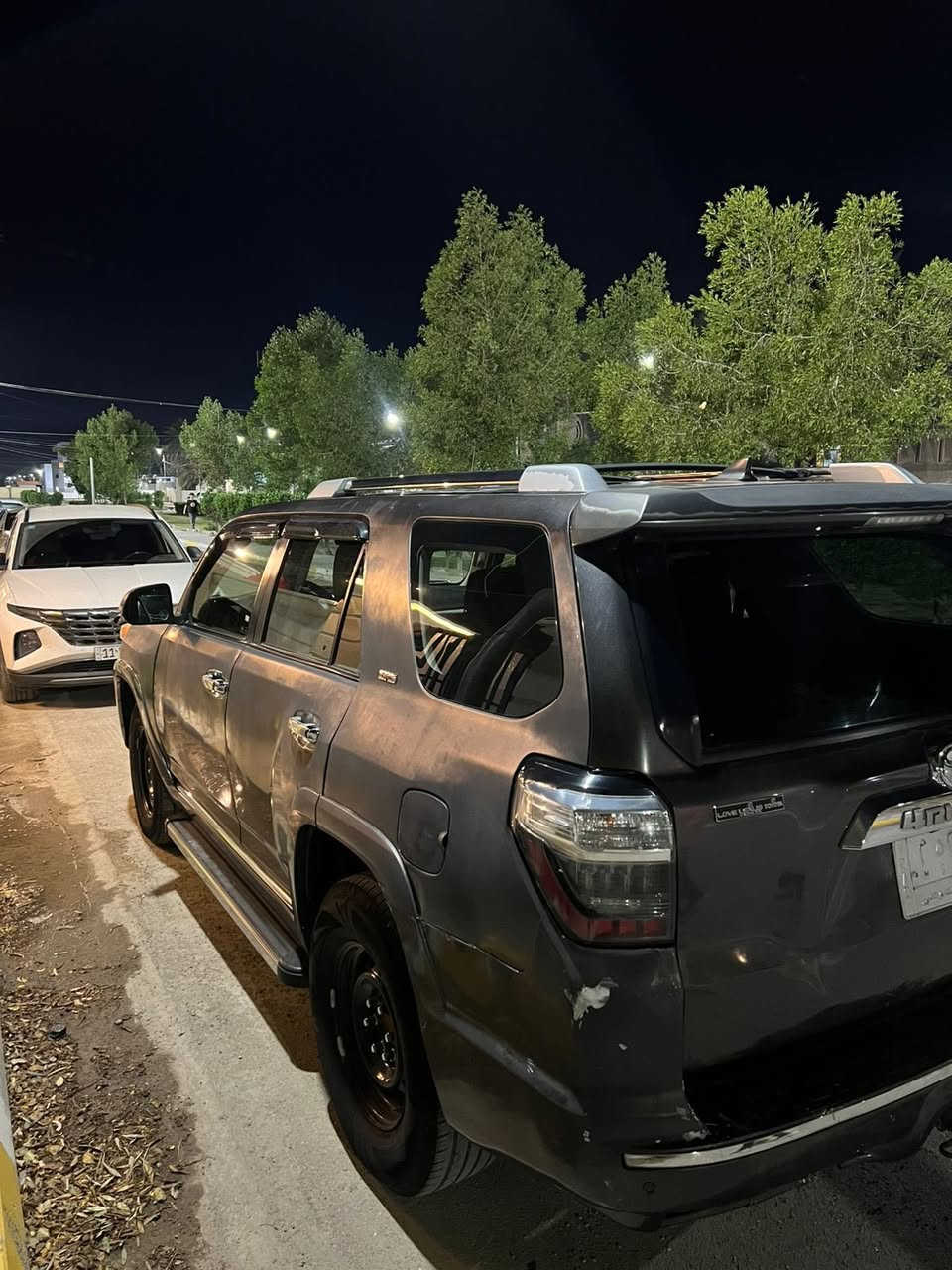 للبيع فورنر 2012 SR5
مواصفات السيارة : 4x4 
5راكب فتحة سلايد تبريد قطعتين تحكم ستيرن نظام ABS مانع انزلاق TRACK-A  السيارة بيها تخم تاير جديد كير ومحرك وصدر كفالة للتوصال ***********

