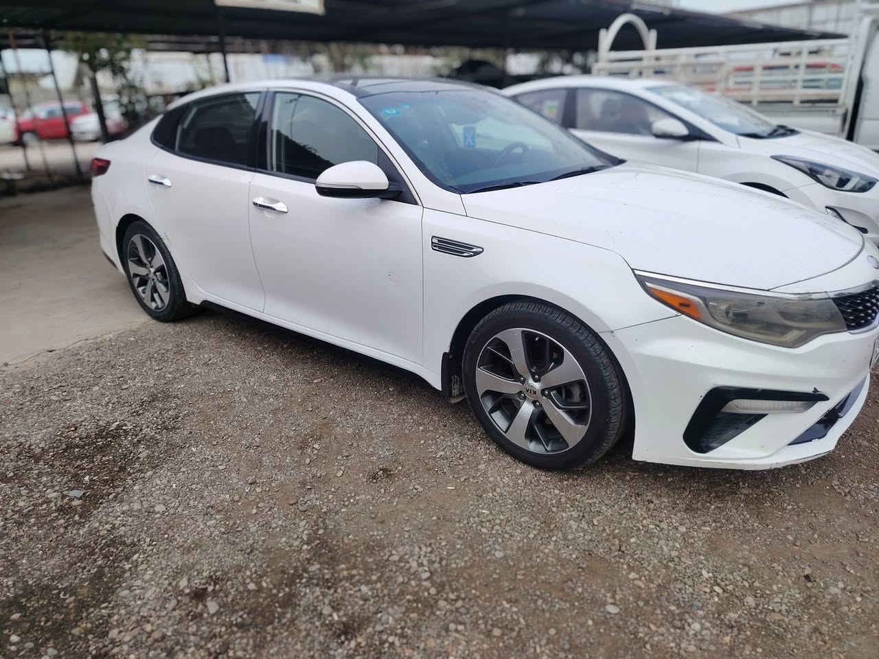 سلام عليكم كيه اوبتمه s ٢٠١٩
المواصفات

كامره خلفيه

مكينه ٢٤٠٠

رادار امامي وخلفي وجانبي

حساس خلفي

تحديد مسار

مثبت سرعه

كشن الساىق كهرباىي

تحكم بالستيرن

شاير بالمرى

نقطه عمياء

حساس طارات

ثلاث وضعيات قياده ايكو وعادي وسبورت

***********

***********
