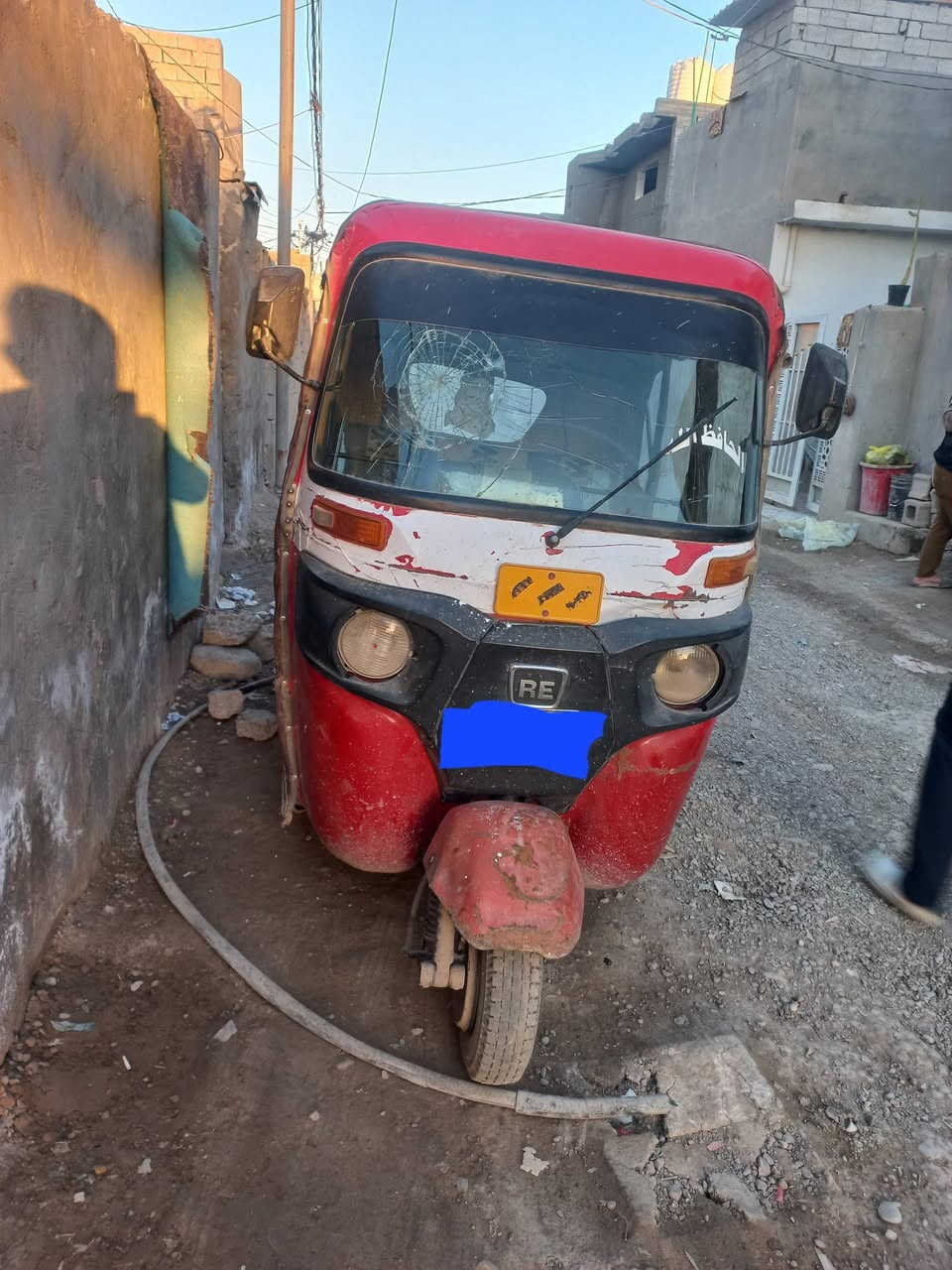 سلام عليكم تكتك للبيع خير من لله محرك اكسل خير من الله كشر بدون صبغ  المكان بعغوبه ***********
