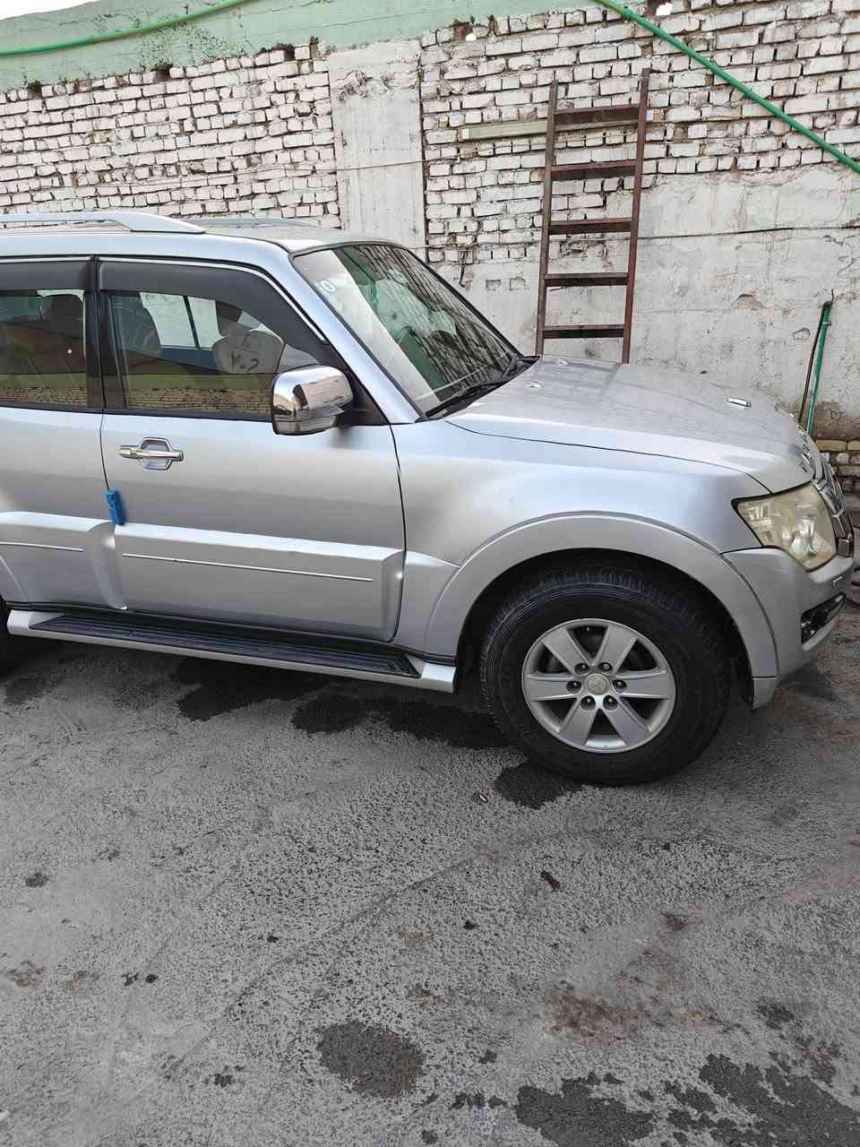 باجيرو2008حبتور مكفول كفاله عامه محرك 3500 كير مكينه مكفولات السعر130 استفسار ***********
