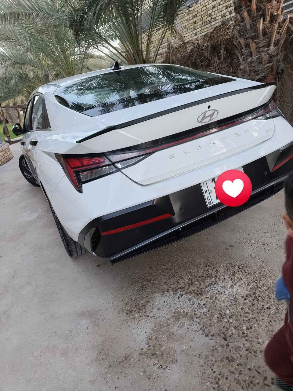 يالله السلام عليكم للبيع النترا مديل ٢٠٢٤ رقم بغداد بسمي خليجي اصلي محرك ٢٠٠٠ سياره بيه قطعتين( بنيد مبدل وباب صدر مصبوغ بدون دواخل) بسعر ١٦٥ وبيه مجال للشراي الرقم الانتصال ***********
