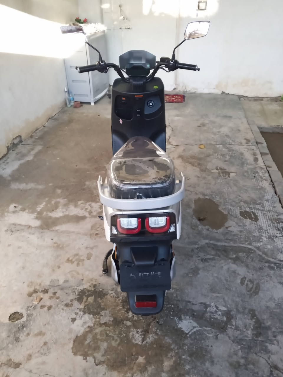 ماطور شحن للبيع نضيف بمعنه الكلمه بطاريات جديده 6بطاريات بي منضامRوتثبيت سعرعه وتشغيل عن بعد ونضام السرقه ولايات عالي ناصي زيتون يعني فول مواصفات شراي يتصل هسه متواجد 👈***********
