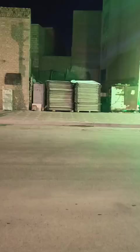 فرصة استثمارية تجارية 
قطعة ارض مساحه 107م في كربلاء قرب صاحب الزمان (عج)  باب السلالمة  طابو صرف تصلح فندق او حسينيه للاستفسار *********** ***********
#كربلاء #بغداد #البصرة #اكسبلور #عقارات #بيوت #ناصريه #ميسان #العمارة
