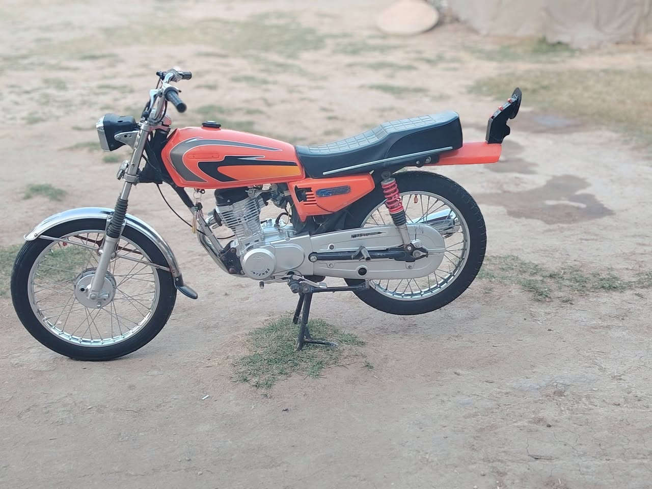 للبيع انتنس.اوراق اصولي 26  عنوان النخيله الغربيه.***********اتصل
