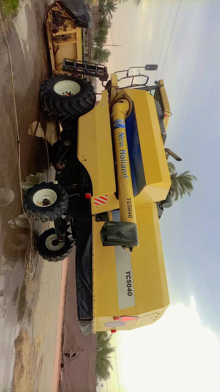 حاصوده للبيع موديل 2012 كتاب شركه حجم 5040 قايش العنوان نجف ***********
