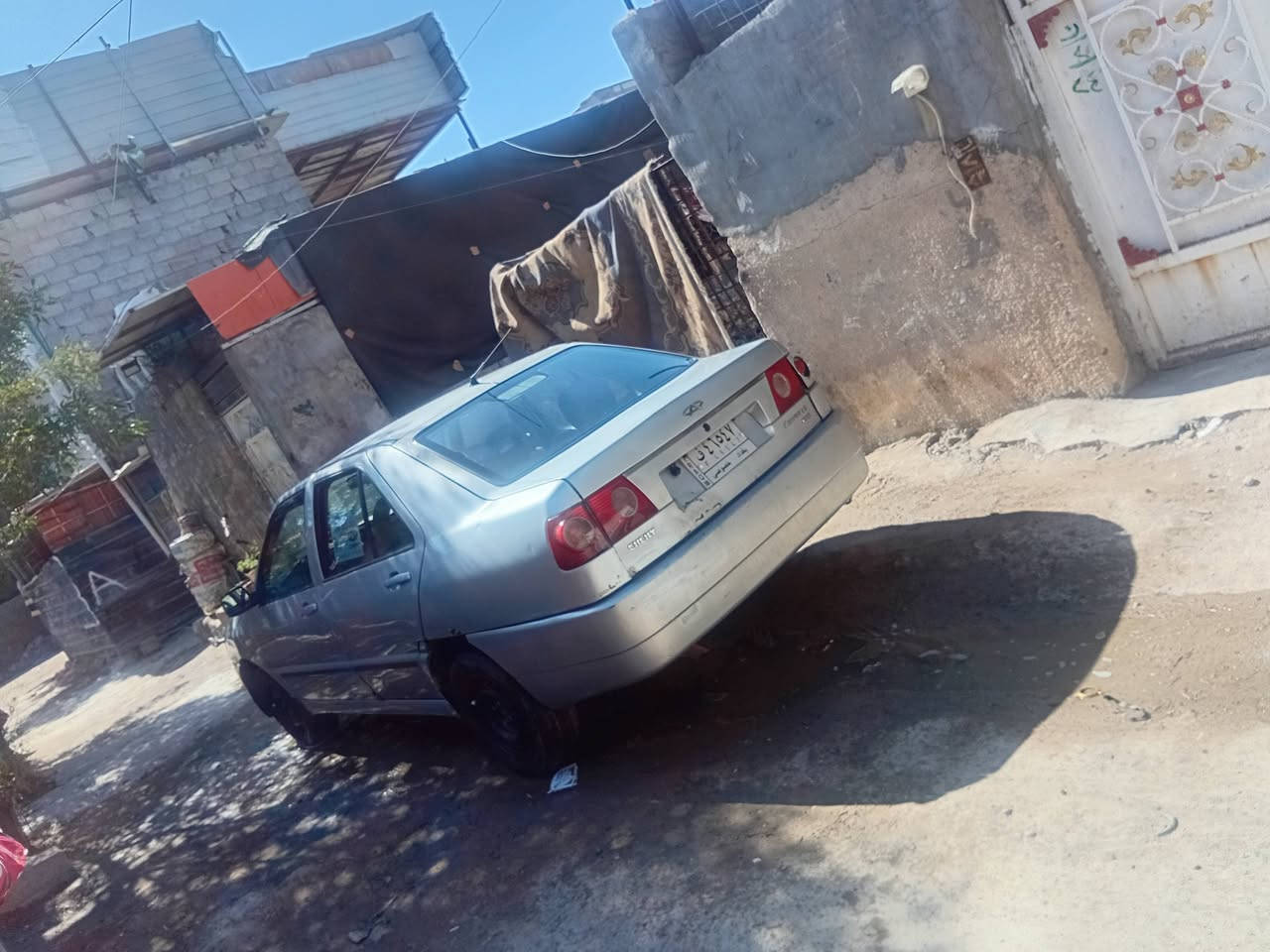 سياره شيري للبيع نضيفه ما بيها اي نقص السعر 30 المكان بغداد
***********
