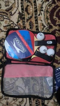 مضارب طاولة • شنطة • جديد بريطاني