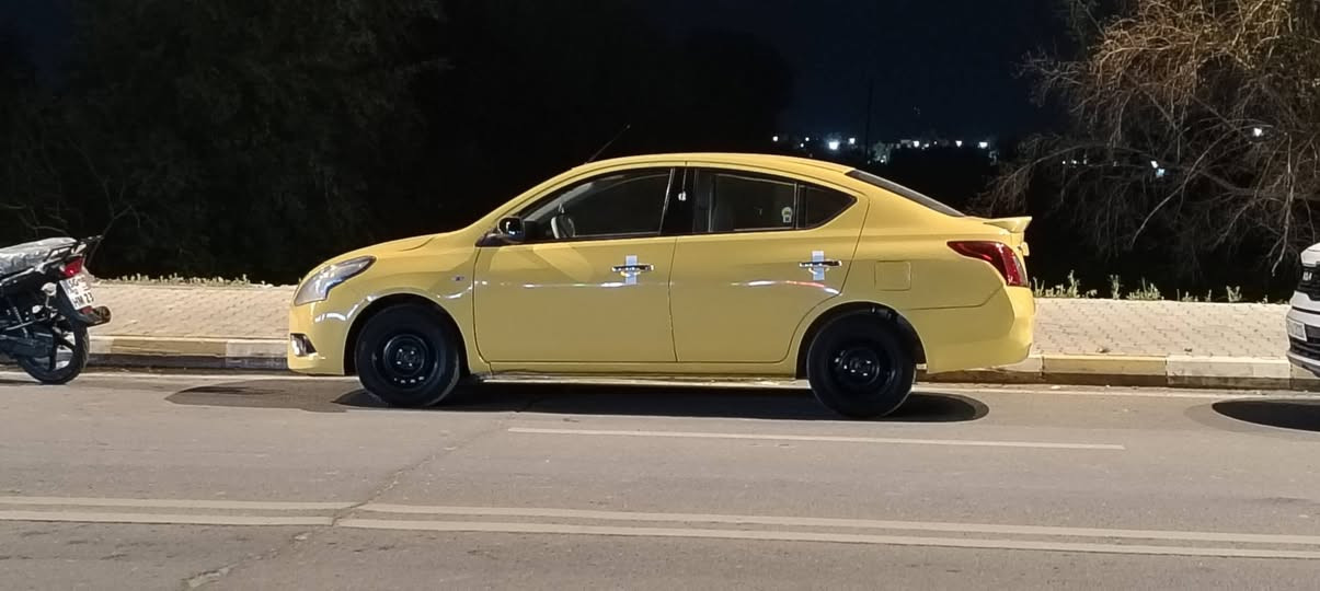 نيسان صني هندي كير عادي المكينة وكير وتبريد وحدادية
كفالة 2014
***********

***********
