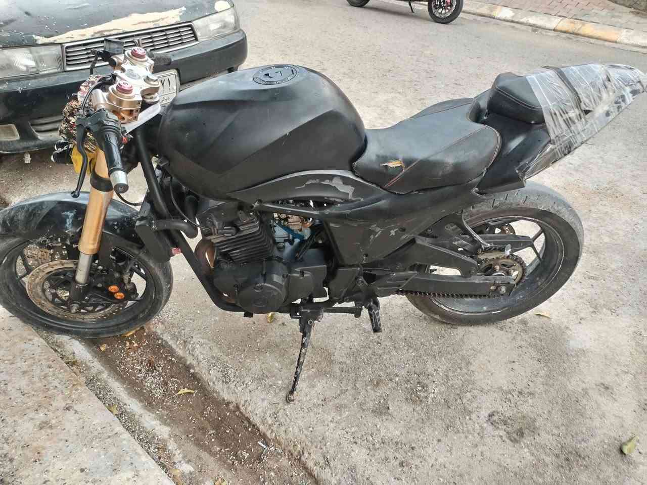 للبيع كوم حديد او مراوس شغاله
*********** 
ديالى بعقوبة
